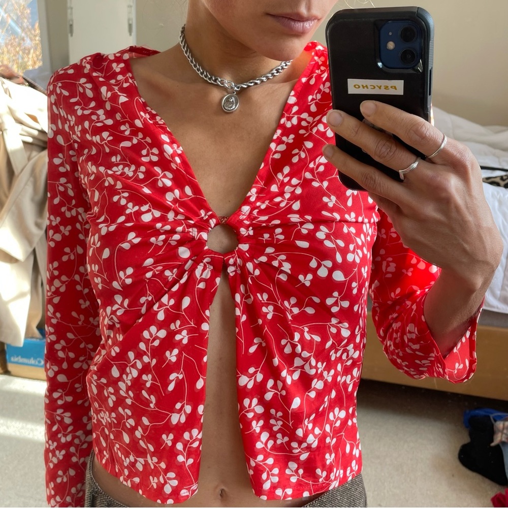 Y2K Glitter Ring Detail Floral Top in Red & White